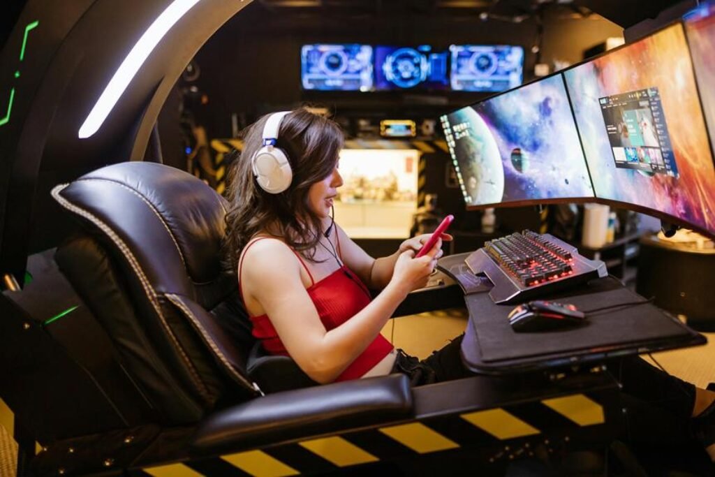 How Do 4K Monitors Enhance the Gaming Experience? How Do 4K Monitors Enhance the Gaming Experience?